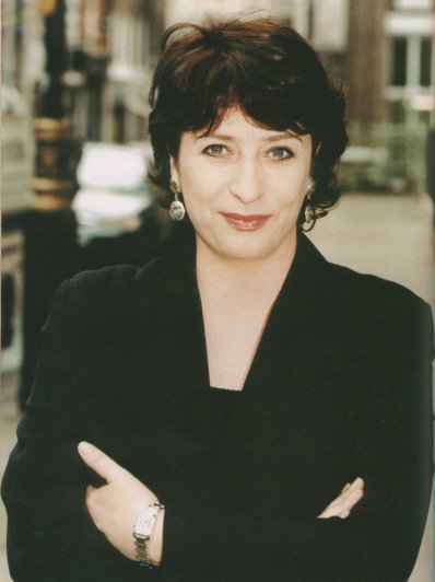 Caroline Quentin.  Picture taken from the book, "The World of Jonathan Creek" by Steve Clark, copyright belongs to Capital Pictures.